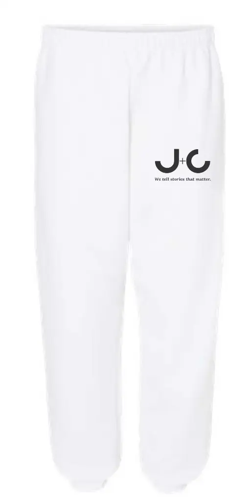Stories-white-pants-1-scaled.webp